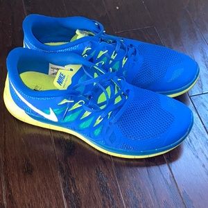 Nike Free Running Shoes Men’s 13 Blue/Neon